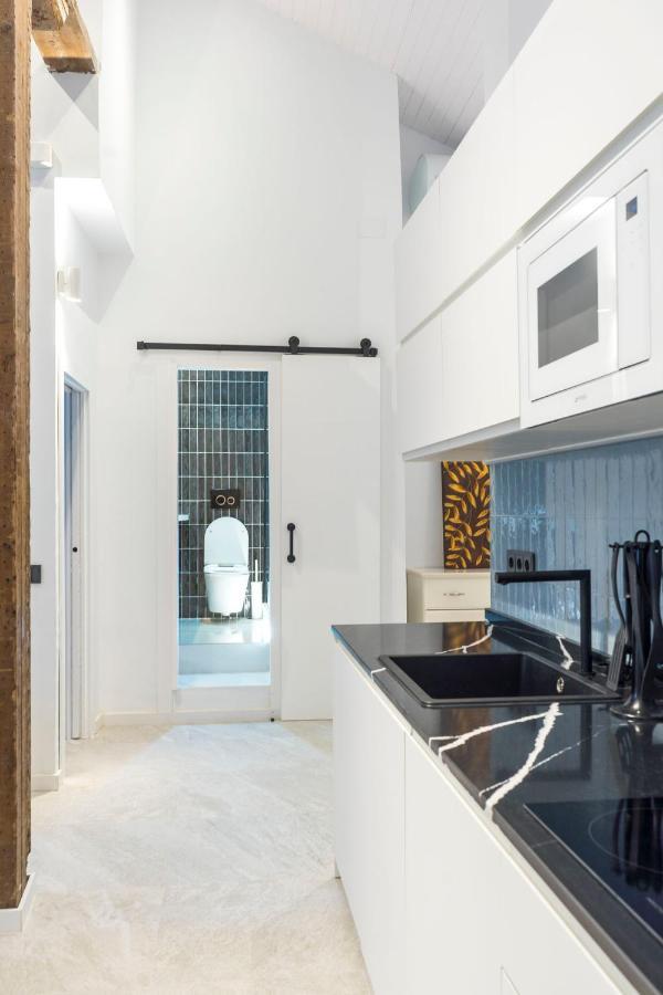Апартаменты Acogedor Apartamento En Pleno Centro De Malaga By Sharingco Экстерьер фото